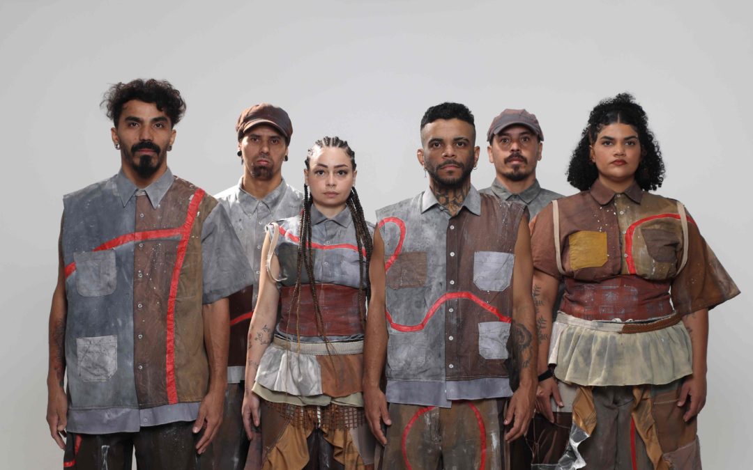 Espetáculo de dança “Manifesto de Concreto” no Teatro Paulo Eiró